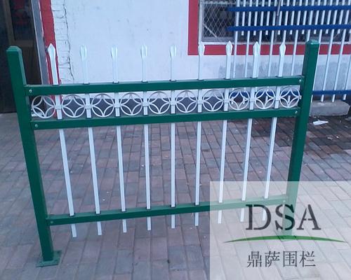 F型鋅鋼組裝護(hù)欄 F型鋅鋼組裝護(hù)欄